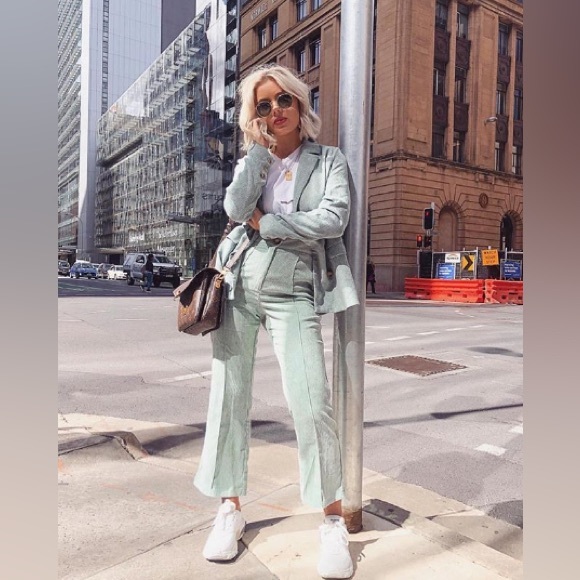 New with Tags- Seven Wonders the Label-Pistachio Corduroy Blazer - Picture 7 of 8